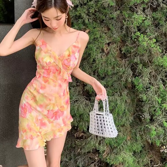 NEW CYAN ROSE OFF Beach Chic Ruffles V-neck Sexy Floral Print Dress Small - Picture 1 of 8